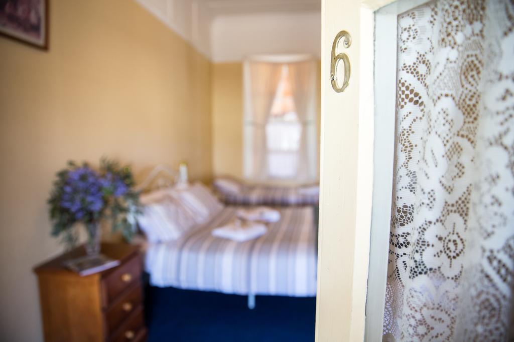 Boorowa Hotel Экстерьер фото